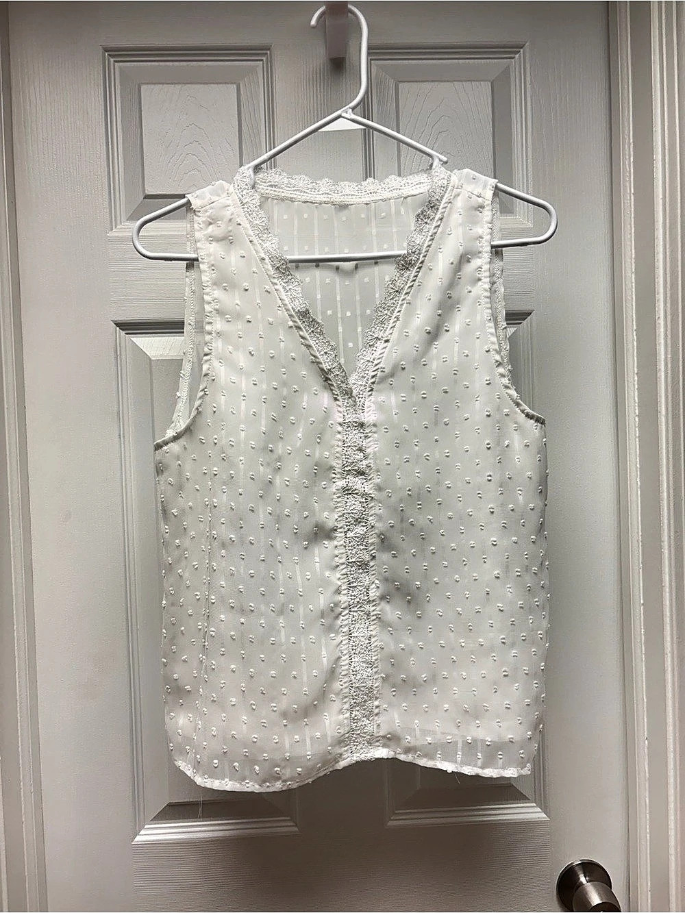 SHEIN Women’s White Swiss Dot Lace Trim Sleeveless Blouse Size L